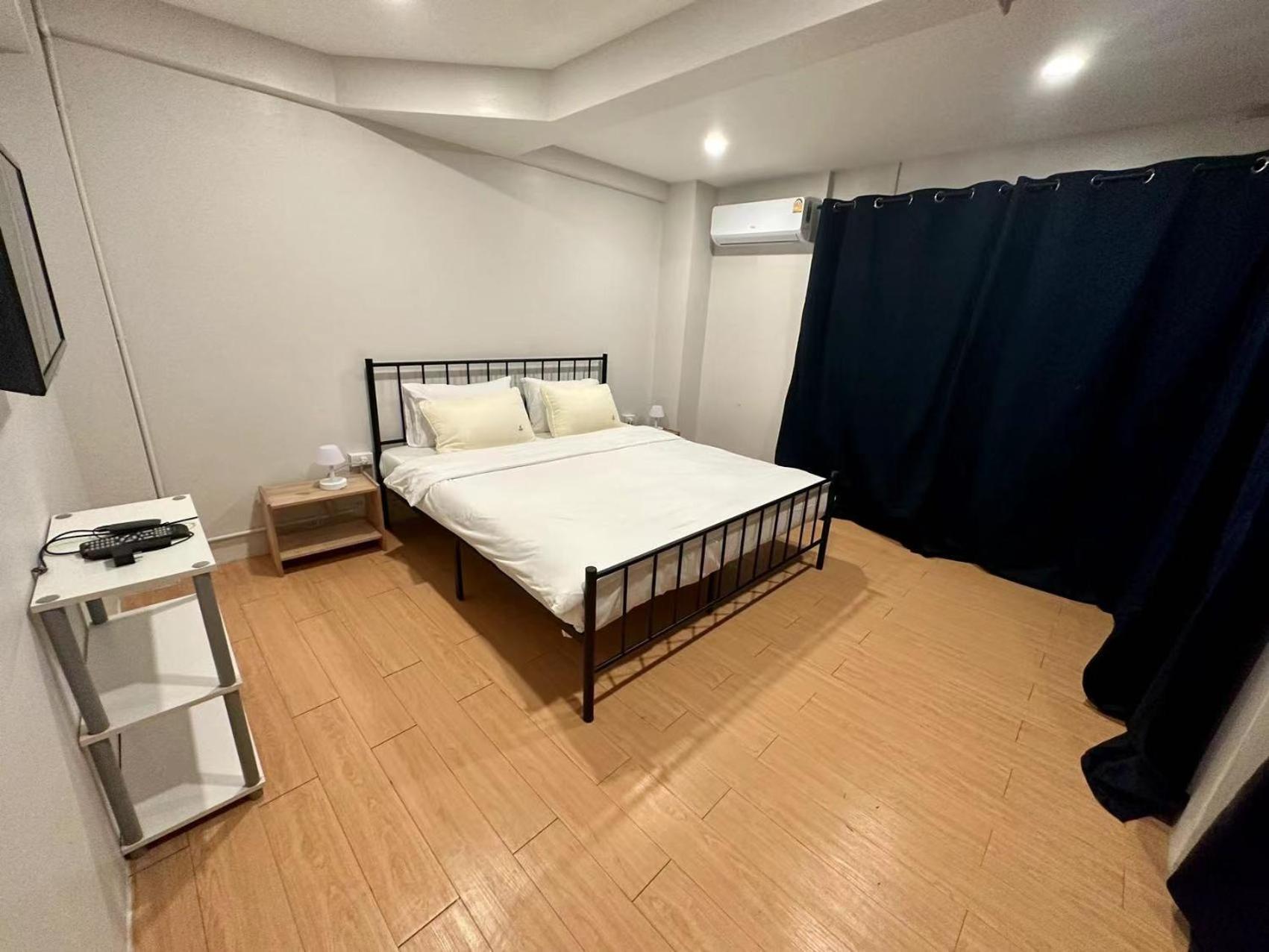 The Cute Silom Hostel Bangkok Exterior foto