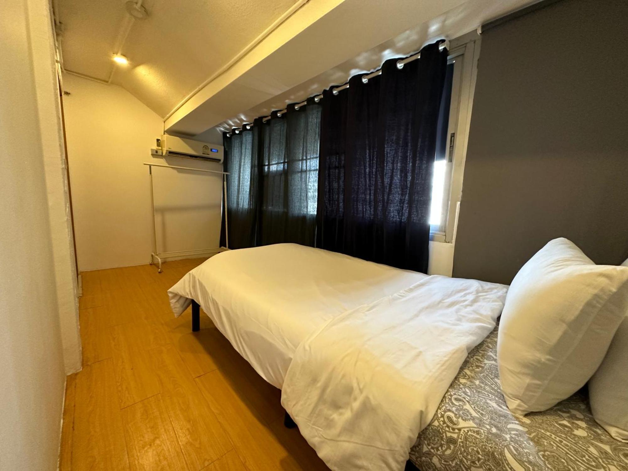 The Cute Silom Hostel Bangkok Exterior foto